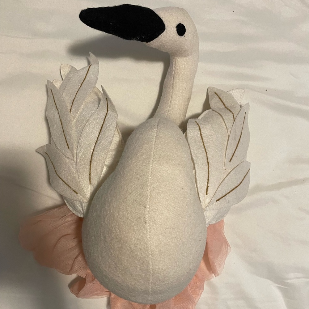 Swan Wall Decor